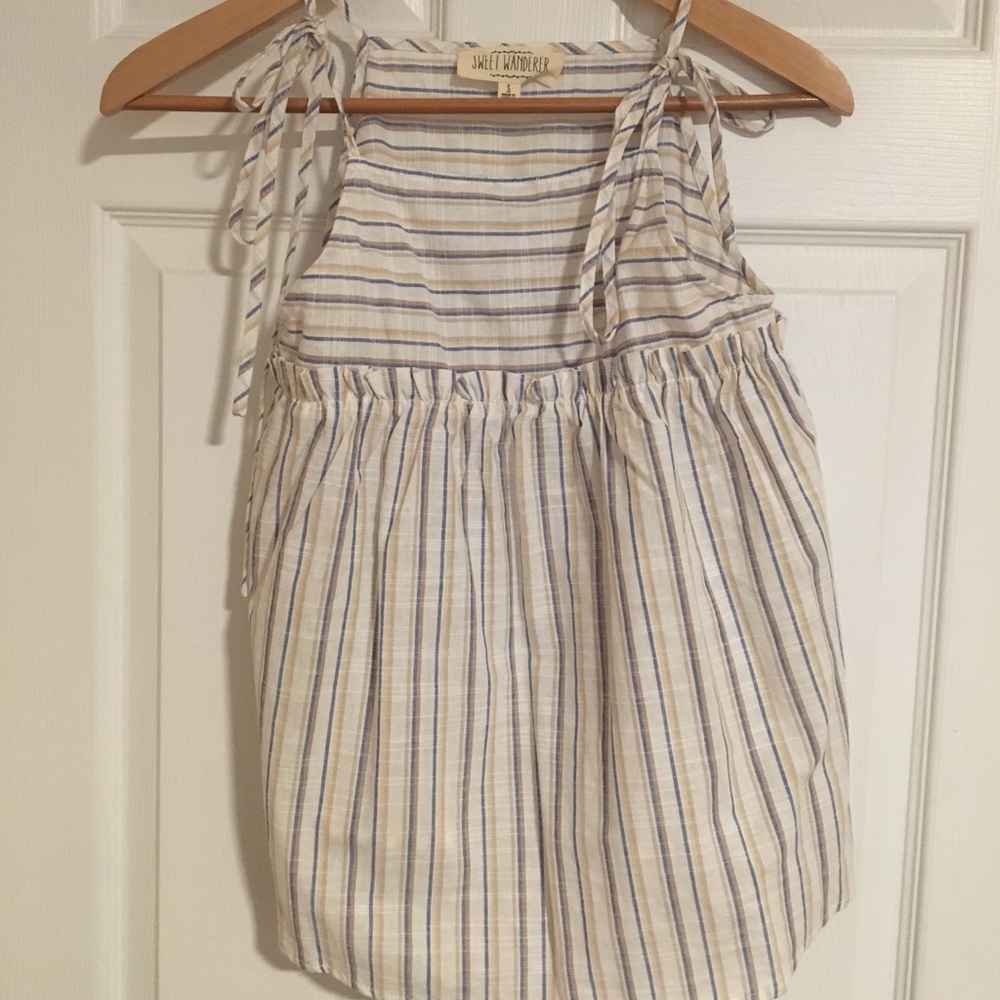 Tie tank top